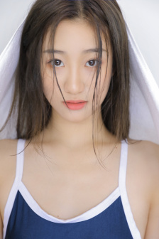 韩彩英三级